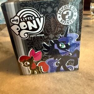 Funko Black and White Packaging Back Panel